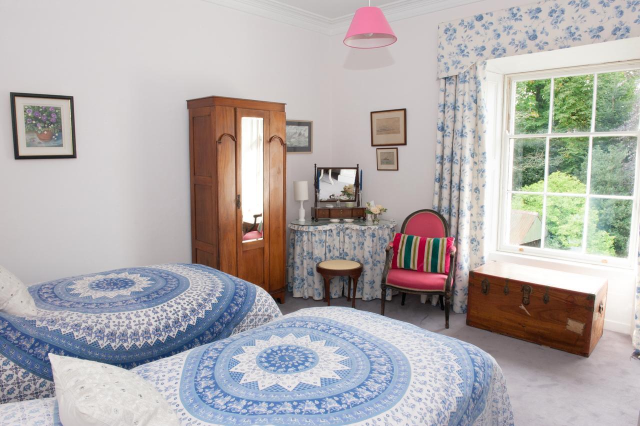 Lough Bawn House Bed & Breakfast Collinstown  Dış mekan fotoğraf