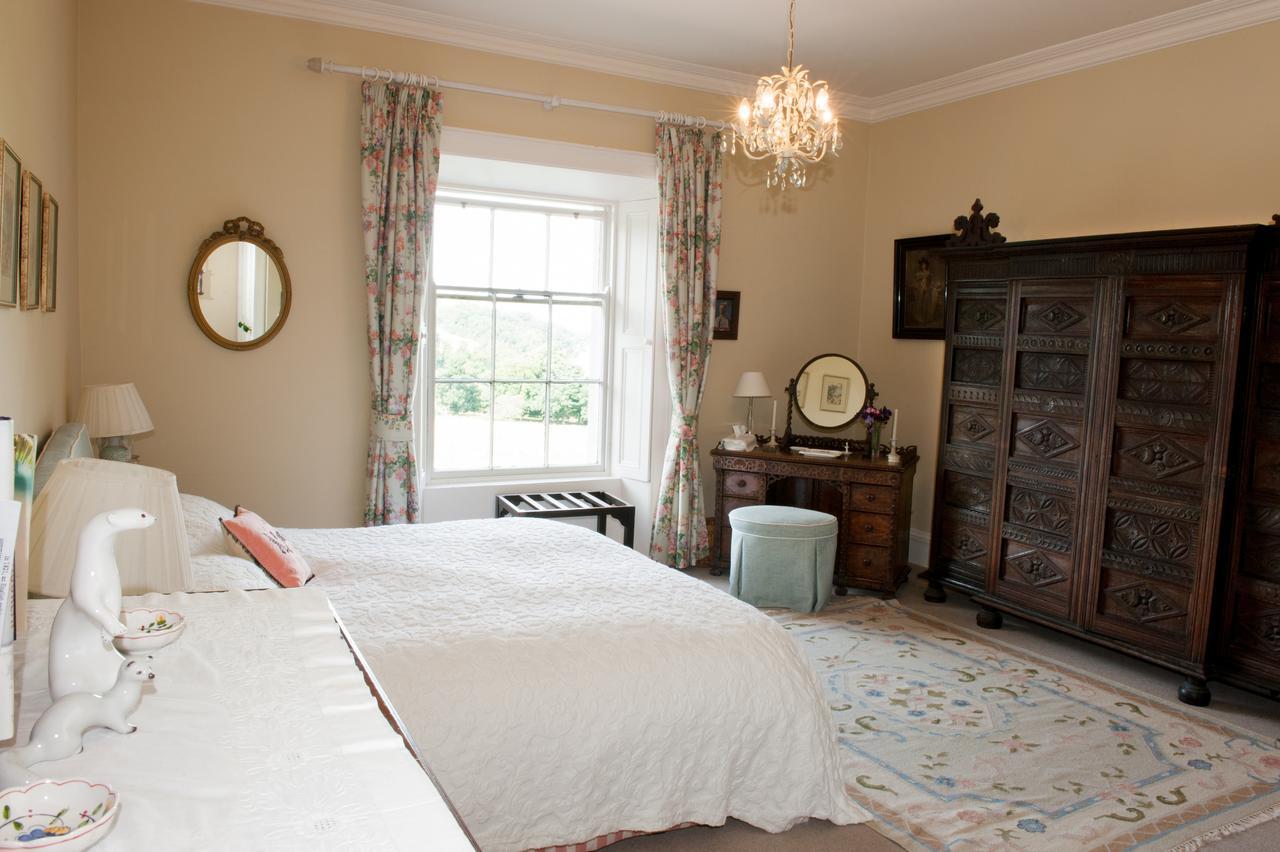 Lough Bawn House Bed & Breakfast Collinstown  Dış mekan fotoğraf